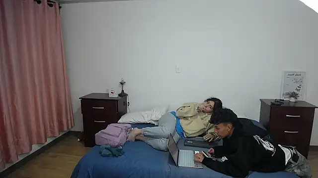 Snapshot of be_sinners chatting on November 2025 04:37:01 AM be sinners online show from November 2025 04:37:01 AM