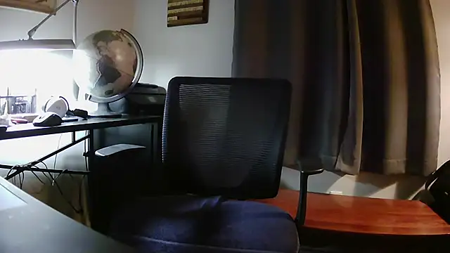 Snapshot of Scotty52838 chatting on March 2025 01:31:02 AM Scotty52838 online show from March 2025 01:31:02 AM