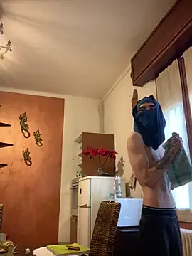 Snapshot of Chicano2k chatting on January 2025 02:44:01 PM Chicano2k online show from January 2025 02:44:01 PM