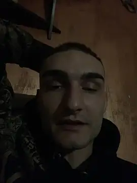 Snapshot of Chicano2k chatting on March 2025 11:00:02 PM Chicano2k online show from March 2025 11:00:02 PM