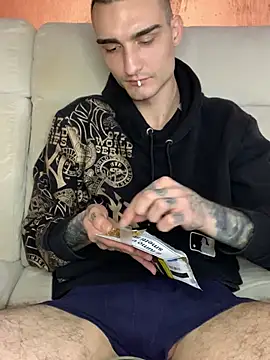 Snapshot of Chicano2k chatting on March 2025 01:42:02 PM Chicano2k online show from March 2025 01:42:02 PM