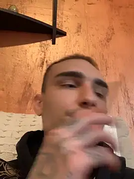 Snapshot of Chicano2k chatting on March 2025 01:23:01 PM Chicano2k online show from March 2025 01:23:01 PM