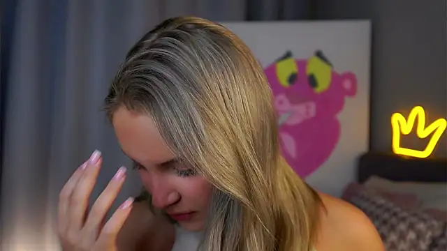 AftonConnett online show from October 2025 01:06:01 AM