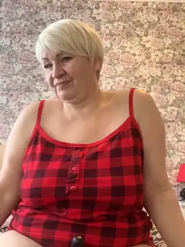 Laura Millf online show from February 2025 07:49:01 AM