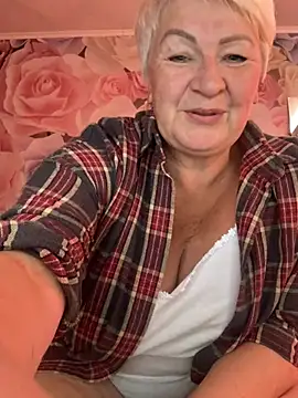 Laura Millf online show from June 2026 09:03:02 AM
