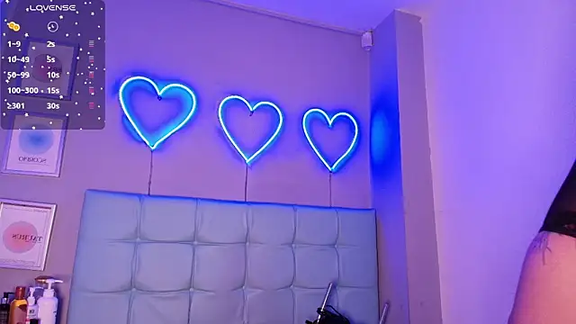 Lizzie-Evans online show from February 2025 12:06:02 PM