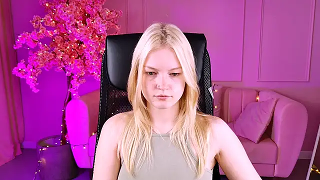 GraceGlamour online show from September 2025 05:09:02 AM