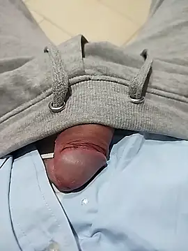 Snapshot of ptrz990 chatting on January 2026 02:19:01 PM ptrz990 online show from January 2026 02:19:01 PM