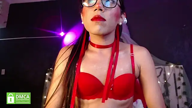 moon hill online show from February 2025 01:25:02 AM