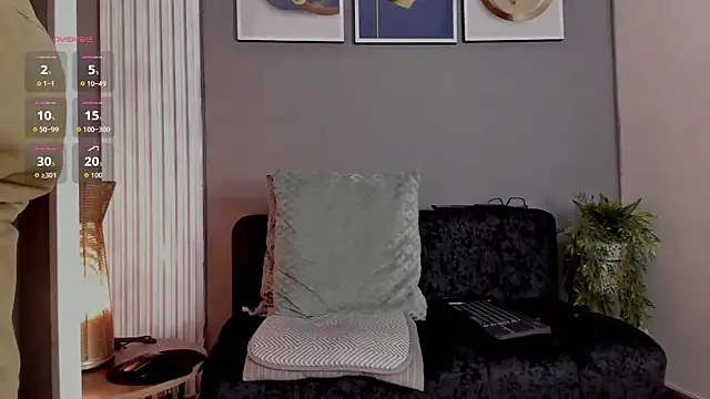Snapshot of thomas_eliotts chatting on June 2026 07:45:01 PM thomas eliotts online show from June 2026 07:45:01 PM
