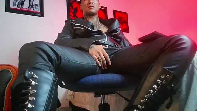 Leonnardo Jaramillo online show from January 2026 05:27:02 PM