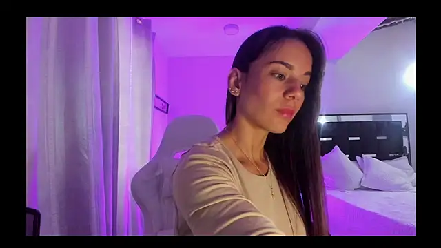 Sara lopez 28 online show from April 2026 02:13:02 PM