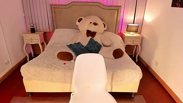 Snapshot of Valentina_Se chatting on January 2025 03:31:01 AM Valentina Se online show from January 2025 03:31:01 AM