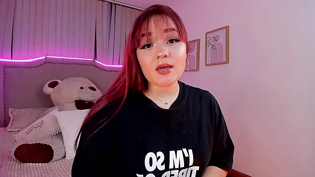 Snapshot of Valentina_Se chatting on March 2025 04:07:02 AM Valentina Se online show from March 2025 04:07:02 AM