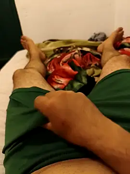 Snapshot of 01kirito chatting on February 2026 08:24:02 PM 01kirito online show from February 2026 08:24:02 PM