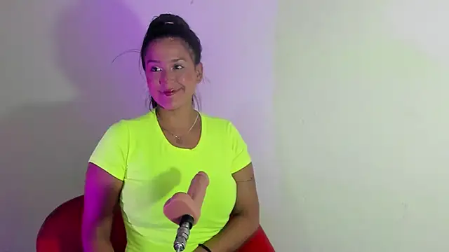 sharoncute1 online show from April 2026 10:03:01 PM