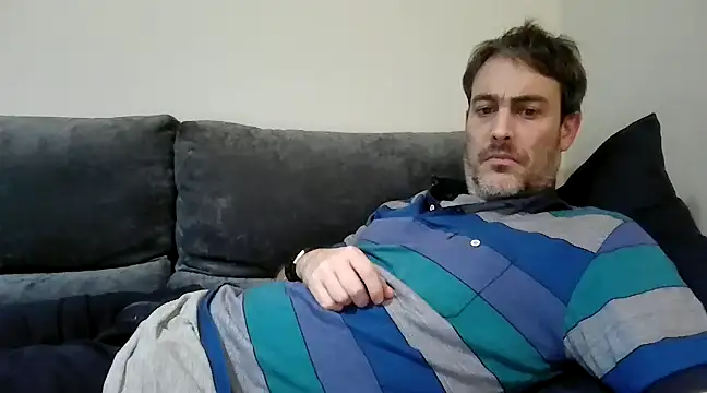 Snapshot of basquehotboy chatting on December 2024 10:13:02 PM basquehotboy online show from December 2024 10:13:02 PM