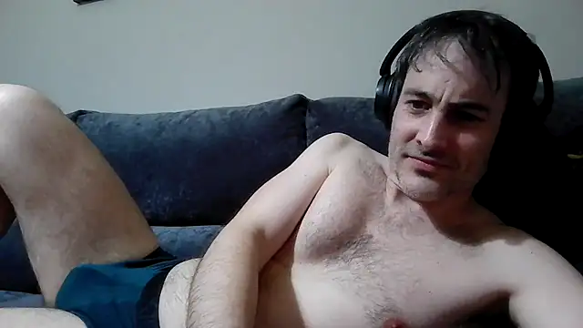 Snapshot of basquehotboy chatting on January 2025 08:19:02 PM basquehotboy online show from January 2025 08:19:02 PM