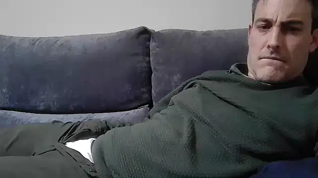 Snapshot of basquehotboy chatting on February 2025 12:42:01 AM basquehotboy online show from February 2025 12:42:01 AM