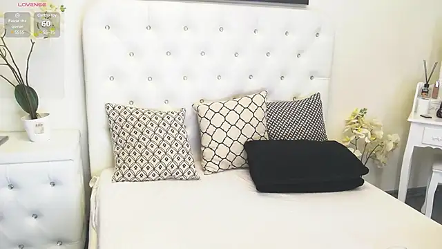 Ysabell01 online show from February 2025 05:23:01 AM