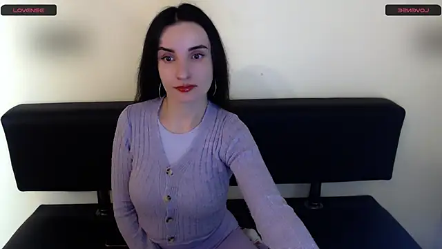 Snapshot of LaimaV_ chatting on February 2026 08:42:02 PM LaimaV online show from February 2026 08:42:02 PM