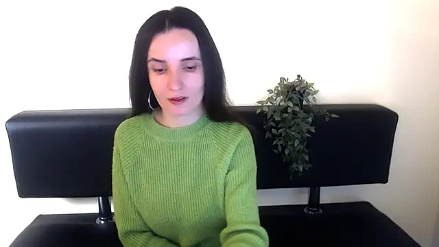 Snapshot of LaimaV_ chatting on March 2026 06:45:02 PM LaimaV online show from March 2026 06:45:02 PM