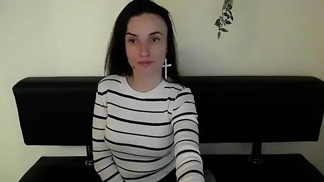 Snapshot of LaimaV_ chatting on March 2026 09:04:02 PM LaimaV online show from March 2026 09:04:02 PM