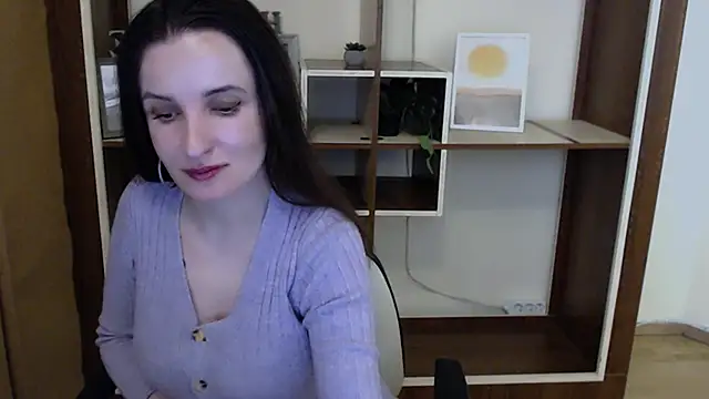 Snapshot of LaimaV_ chatting on April 2026 09:50:02 PM LaimaV online show from April 2026 09:50:02 PM