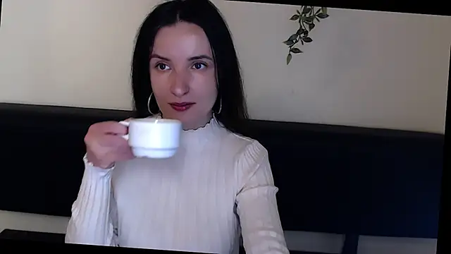 Snapshot of LaimaV_ chatting on May 2026 09:58:01 AM LaimaV online show from May 2026 09:58:01 AM