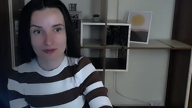 Snapshot of LaimaV_ chatting on May 2026 05:09:01 PM LaimaV online show from May 2026 05:09:01 PM