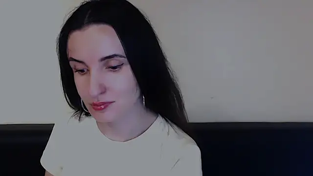Snapshot of LaimaV_ chatting on May 2026 05:21:02 PM LaimaV online show from May 2026 05:21:02 PM
