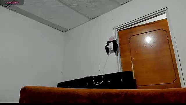 chloe evanx  online show from December 2024 07:36:01 PM