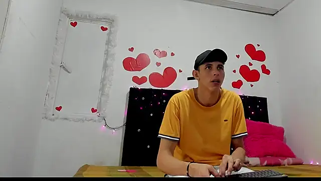 chloe evanx  online show from February 2025 03:30:02 PM