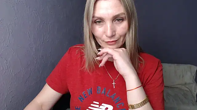  sexy lady online show from March 2025 01:32:02 PM