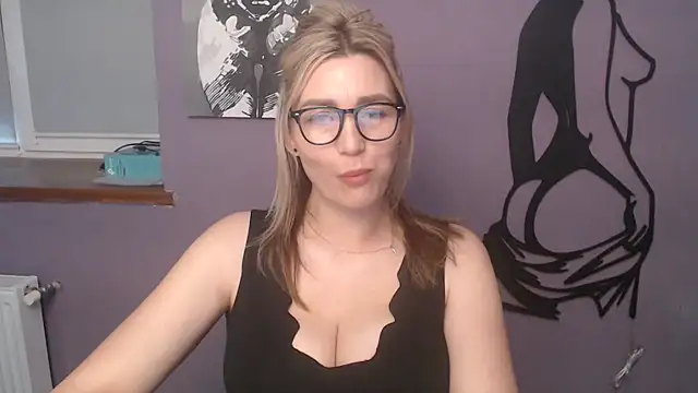  sexy lady online show from May 2026 02:14:01 PM