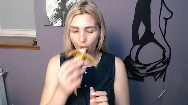  sexy lady online show from July 2026 12:20:01 PM