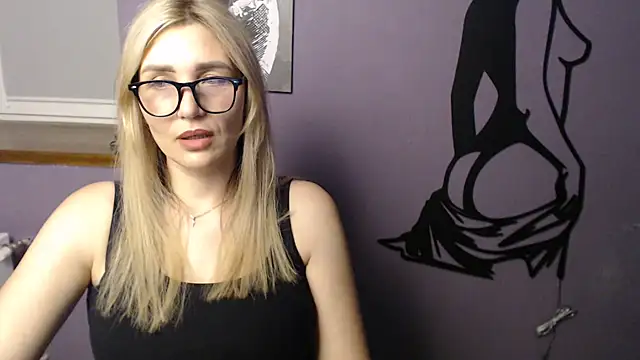  sexy lady online show from July 2026 05:15:02 PM