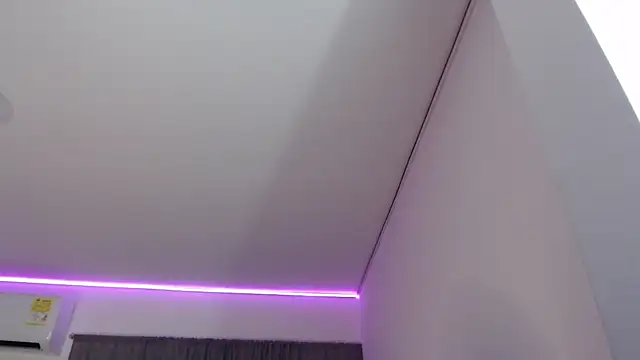 dereckbrownn online show from March 2025 11:12:02 PM