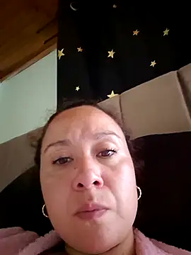 RenataSexy  online show from May 2026 06:15:02 PM