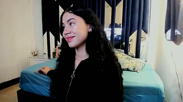 Snapshot of Sofia-candyht chatting on December 2024 04:39:02 AM Sofia-candyht online show from December 2024 04:39:02 AM