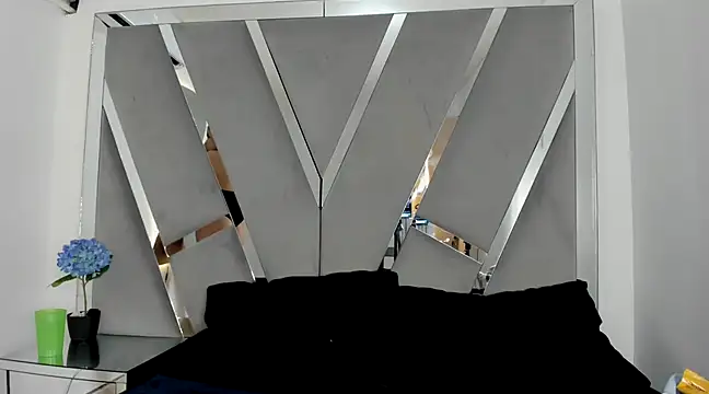 Snapshot of Sofia-candyht chatting on February 2025 09:01:01 PM Sofia-candyht online show from February 2025 09:01:01 PM