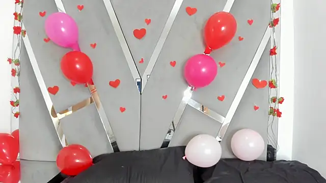 Snapshot of Sofia-candyht chatting on February 2025 09:43:01 PM Sofia-candyht online show from February 2025 09:43:01 PM