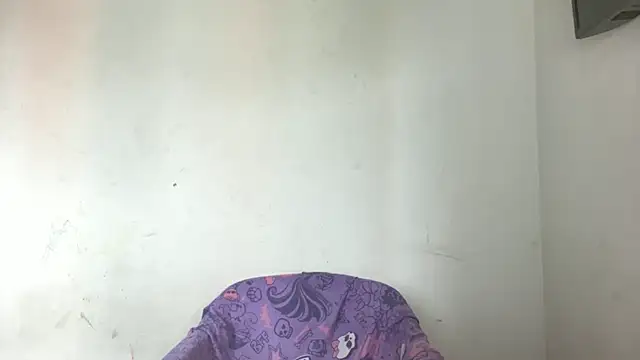 Snapshot of scarleth-diaz1 chatting on March 2025 06:23:02 PM scarleth-diaz1 online show from March 2025 06:23:02 PM