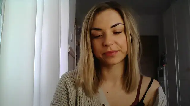 Snapshot of ashley_xlove chatting on March 2025 07:43:02 AM ashley xlove online show from March 2025 07:43:02 AM