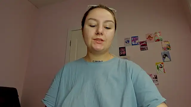 Snapshot of Debbie_Taylor chatting on December 2024 03:13:01 PM Debbie Taylor online show from December 2024 03:13:01 PM