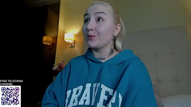 Snapshot of Debbie_Taylor chatting on December 2025 06:16:01 PM Debbie Taylor online show from December 2025 06:16:01 PM