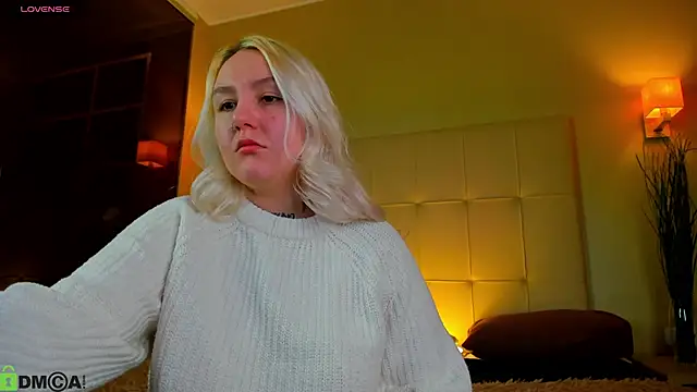 Debbie Taylor online show from April 2026 05:28:01 PM