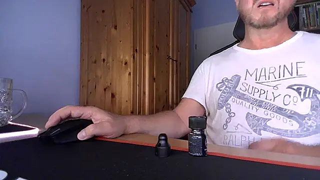 Snapshot of Tom_PP_cgn chatting on September 2025 11:39:02 PM Tom PP cgn online show from September 2025 11:39:02 PM