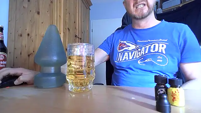 Snapshot of Tom_PP_cgn chatting on September 2025 07:14:02 AM Tom PP cgn online show from September 2025 07:14:02 AM