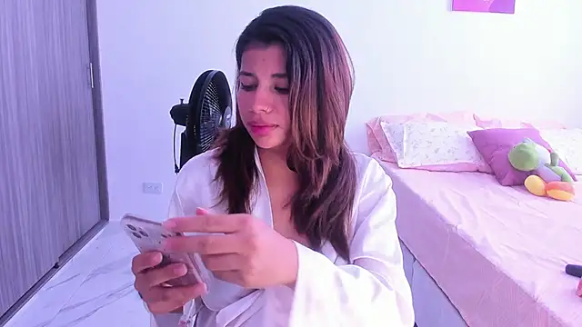 adop me   online show from December 2024 07:11:02 PM